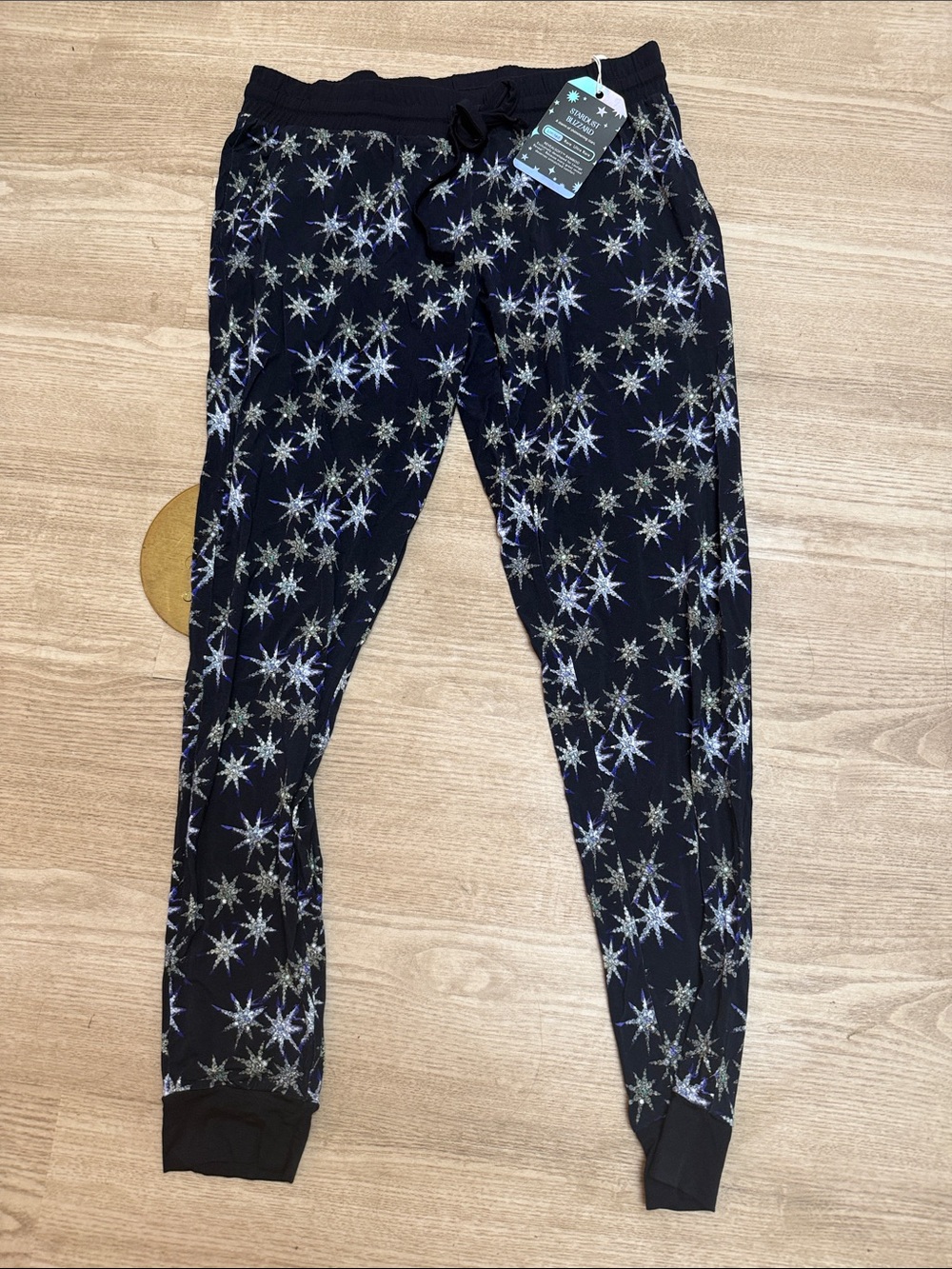 Bomb party Obsidia lounge reveal joggers